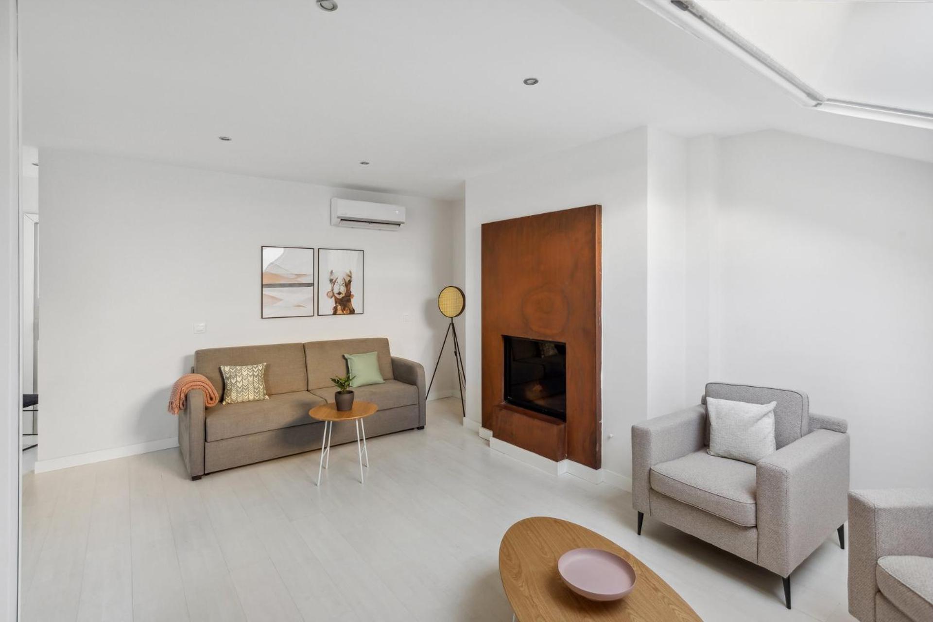 Limehome Madrid Calle De La Paloma Luaran gambar
